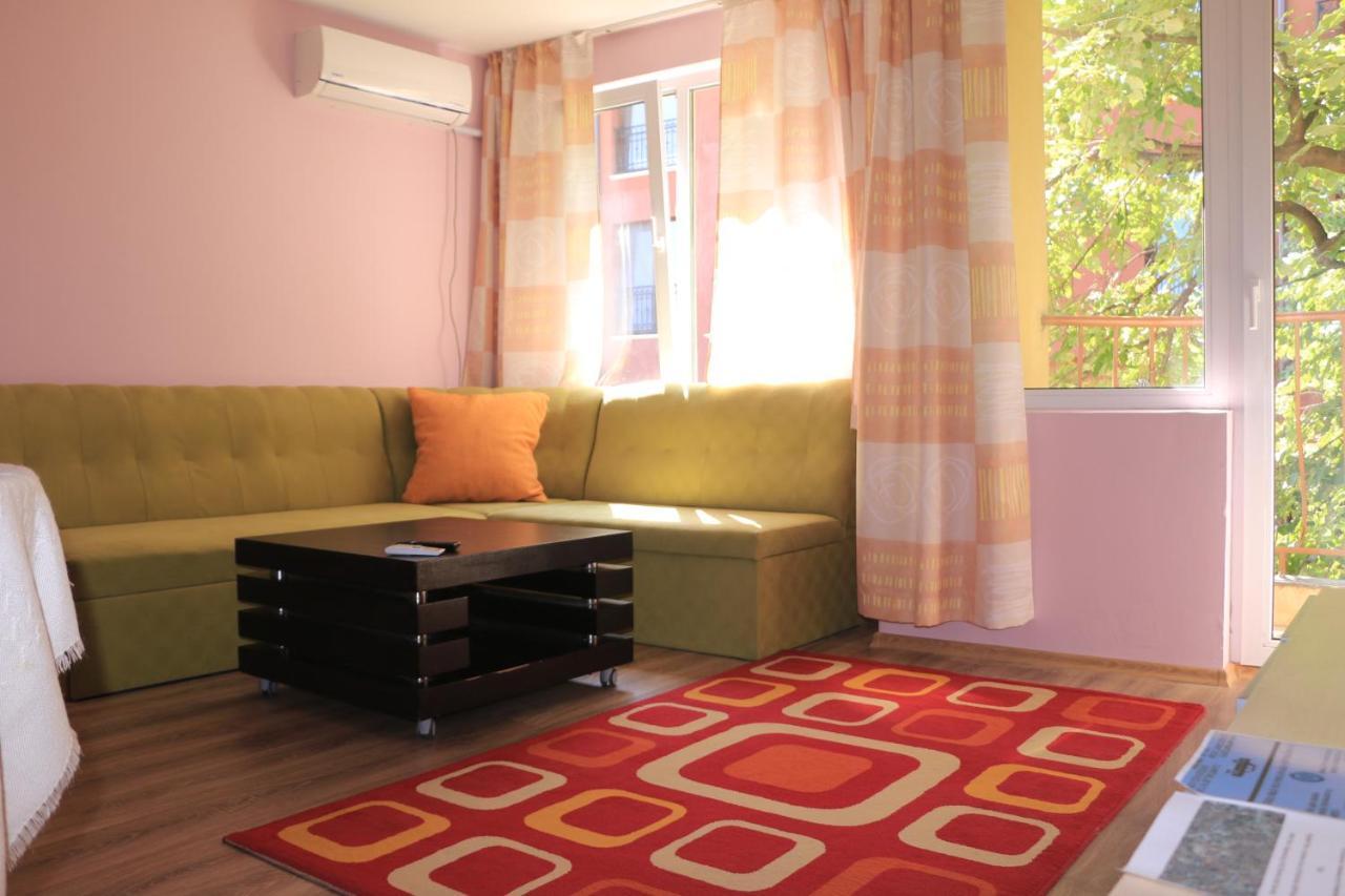 City Stay In Varna ภายนอก รูปภาพ