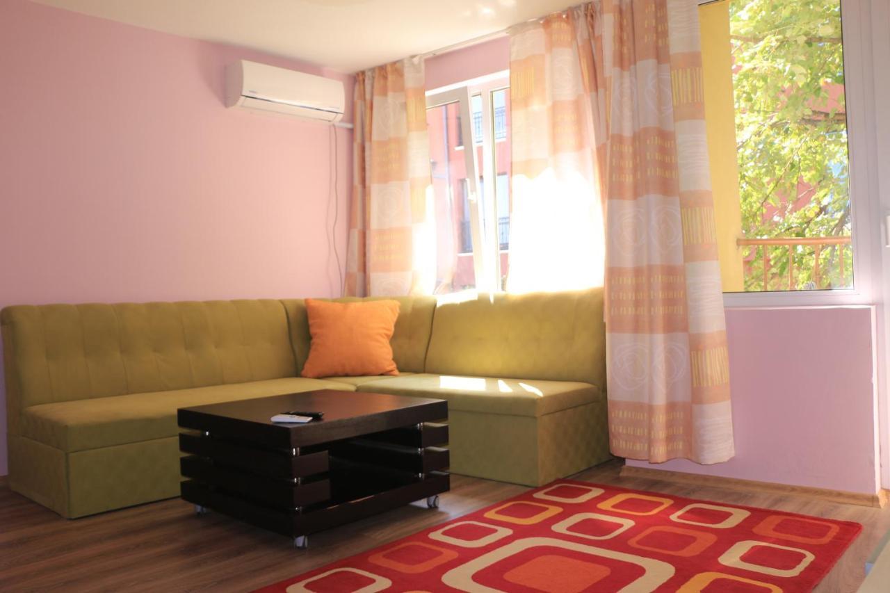 City Stay In Varna ภายนอก รูปภาพ