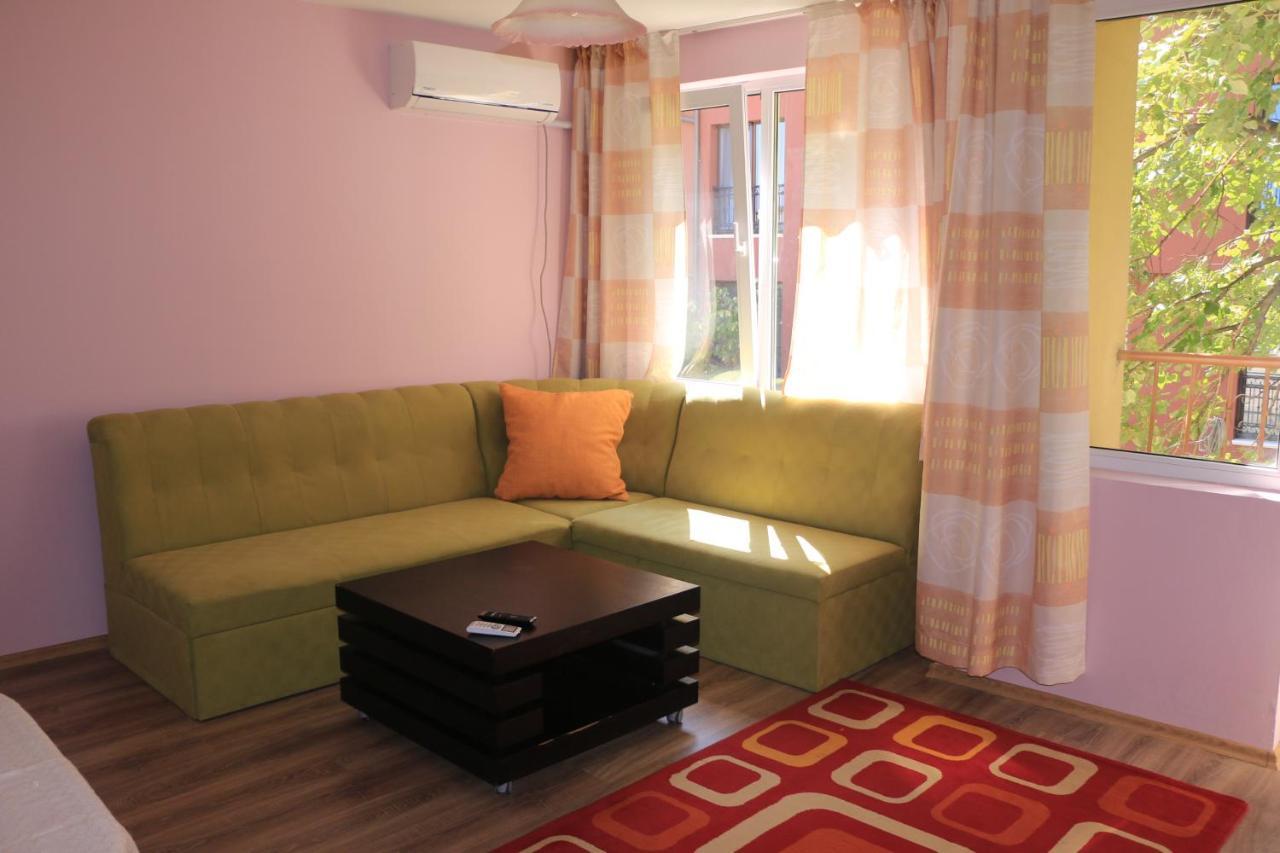 City Stay In Varna ภายนอก รูปภาพ