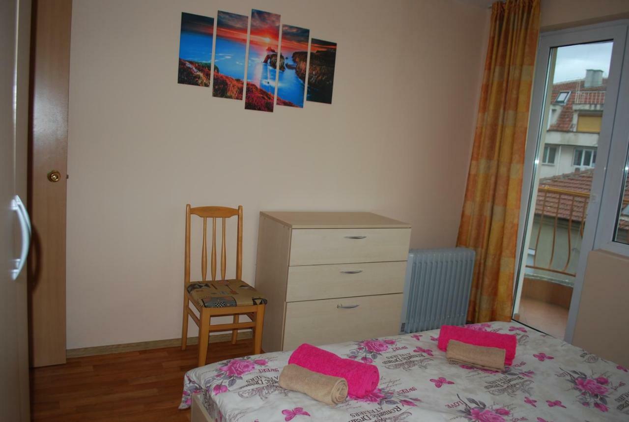 City Stay In Varna ภายนอก รูปภาพ
