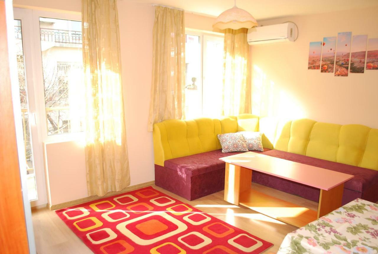 City Stay In Varna ภายนอก รูปภาพ