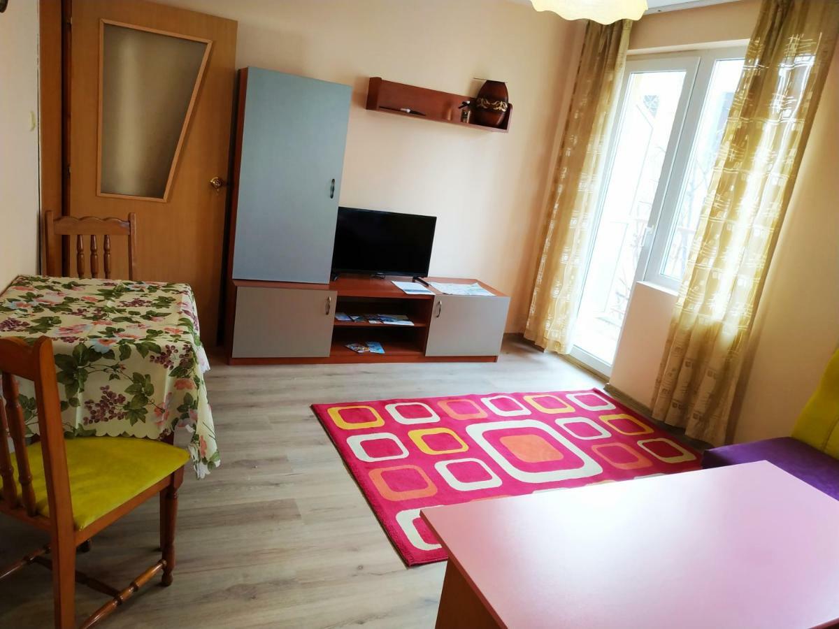 City Stay In Varna ภายนอก รูปภาพ