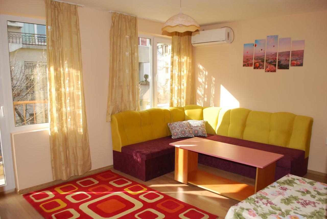 City Stay In Varna ภายนอก รูปภาพ