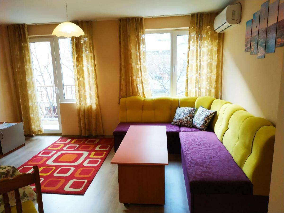 City Stay In Varna ภายนอก รูปภาพ