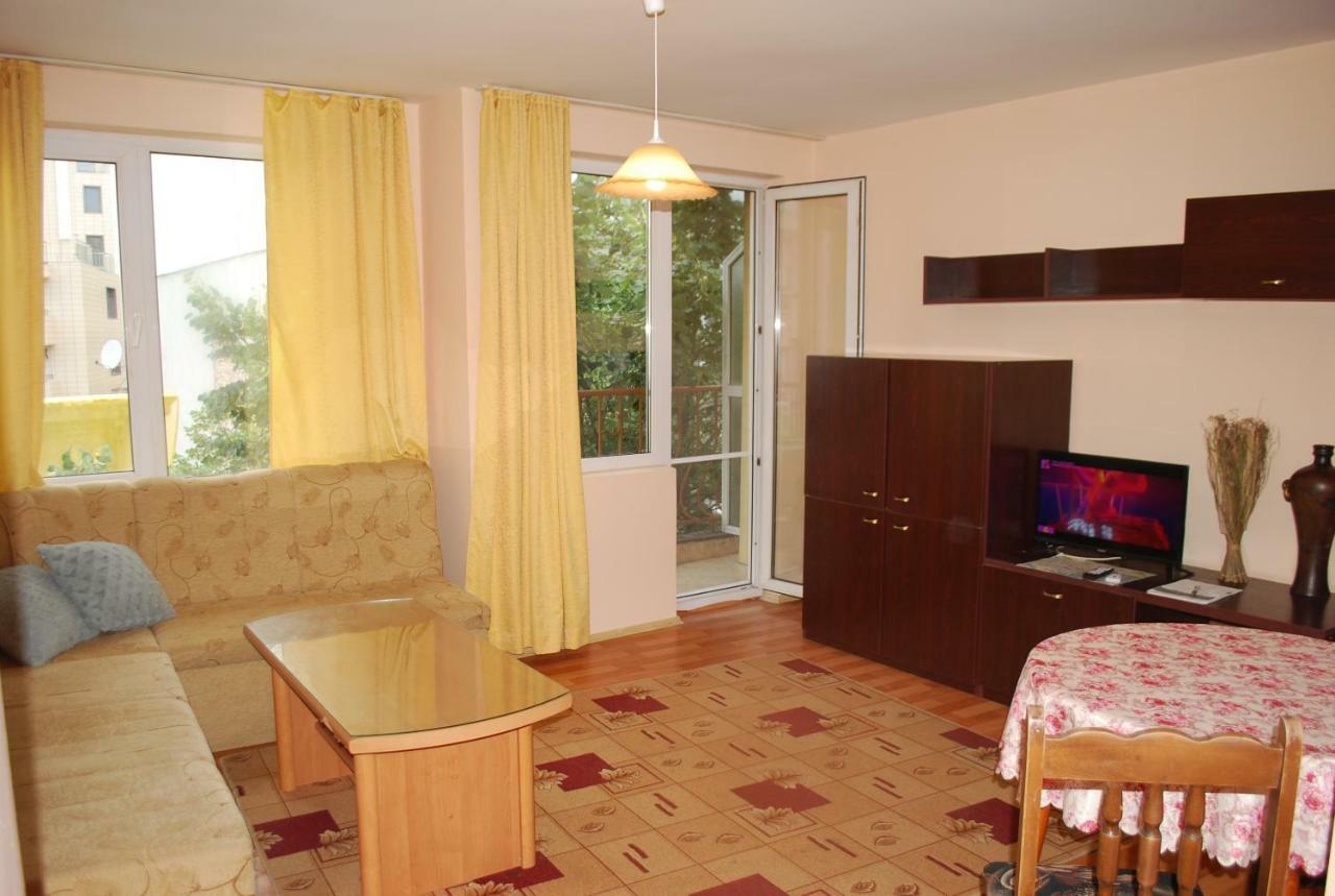 City Stay In Varna ภายนอก รูปภาพ