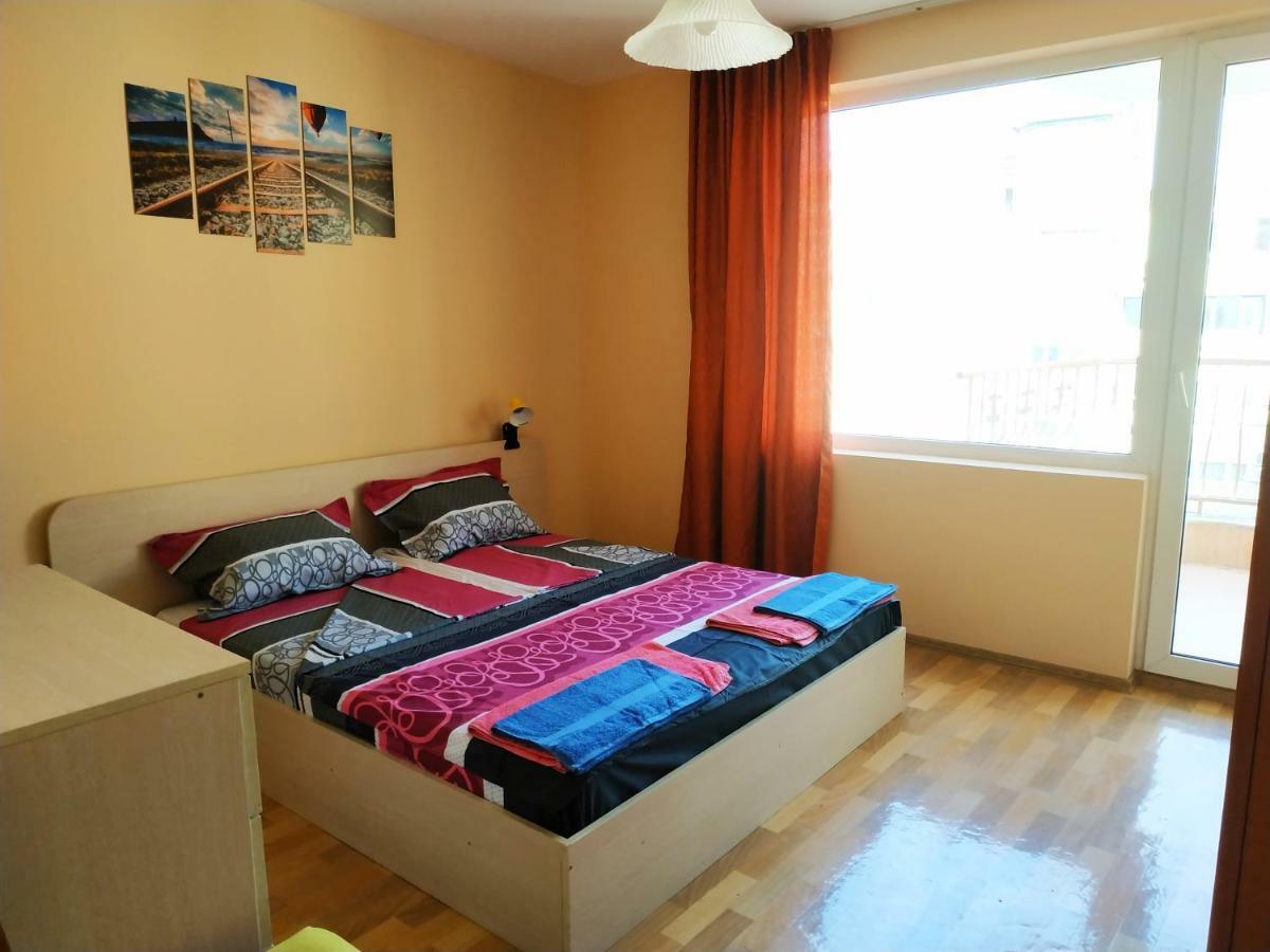 City Stay In Varna ภายนอก รูปภาพ